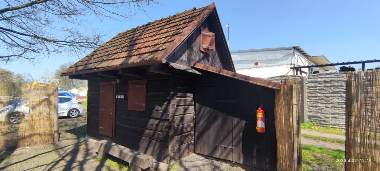 Penzion - Rybolov Pro Deti A Dospele Lazne Bohdanec Exterior photo